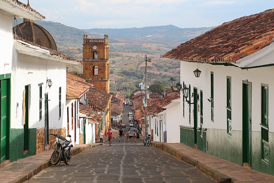 Calle colonial empedrada de Barichara, Santander